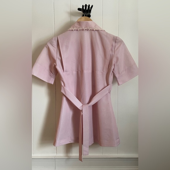 🔴SOLD~⚡️RARE Vintage 1974 Nurses uniform top XS pink & white - Picture 7 of 8